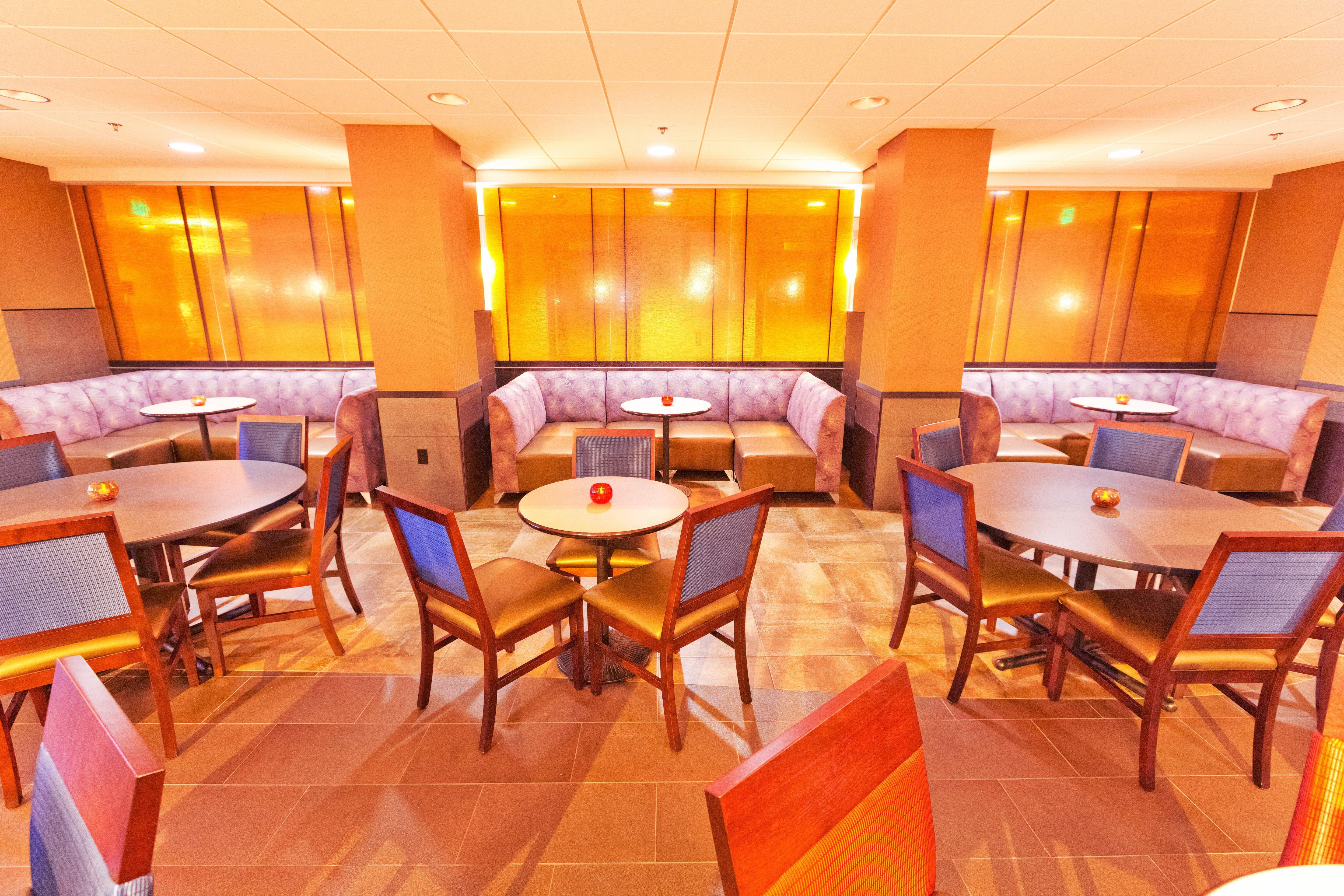 Holiday Inn Des Moines-Downtown-Mercy Campus By Ihg Exteriör bild